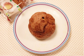 「ファミリーマート 安納芋のシュークリーム」のクチコミ画像 by Yulikaさん