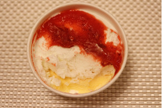 「明治 エッセルスーパーカップ Sweet’s 苺ショートケーキ カップ172ml」のクチコミ画像 by Yulikaさん