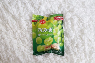 「江崎グリコ アイスの実 濃いマスカット 袋84ml」のクチコミ画像 by Yulikaさん