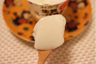 「らくれん 生乳ヨーグルト カップ70g」のクチコミ画像 by Yulikaさん