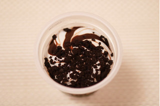 「明治 チョコミントアイスパフェ カップ185ml」のクチコミ画像 by Yulikaさん