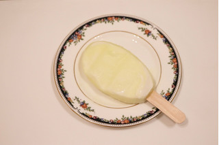 「明治 TANPACT アイスバー レモンヨーグルト味 袋81ml」のクチコミ画像 by Yulikaさん