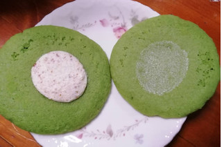 「イトーパン ピスタチオパンケーキ 玄米ホイップ 袋2個」のクチコミ画像 by madreさん
