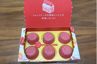 「森永 ピノ 苺のショートケーキ 箱10ml×6」のクチコミ画像 by SHo5さん