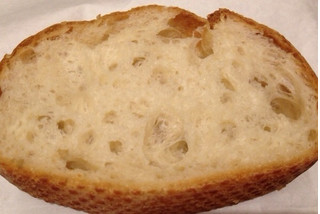 「ローソン セレクト もっちりとしたソフトなフランスパン 袋4枚」のクチコミ画像 by レビュアーさん