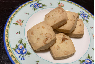 「セブンカフェ マカダミアナッツクッキー 袋5枚」のクチコミ画像 by レビュアーさん