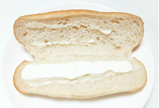 「第一パン コッペパン ジャージーミルク＆ホイップ」のクチコミ画像 by つなさん