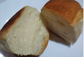 「Pasco 国産小麦の塩バターパン 袋4個」のクチコミ画像 by レビュアーさん