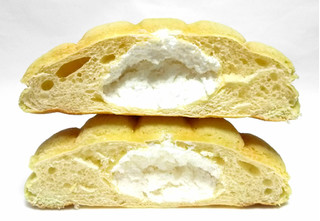 「ヤマザキ 大きなホイップメロンパン 袋1個」のクチコミ画像 by つなさん