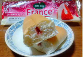 「神戸屋 いちご練乳フランス 袋1個」のクチコミ画像 by uhkkieさん