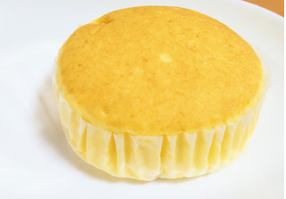 「第一パン とろ～りふんわりチーズ蒸しケーキ」のクチコミ画像 by はるなつひさん