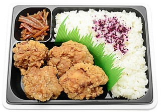 新発売のコンビニ弁当：セブン「ハンバーグ弁当　黒毛　アンガス種牛肉使用」ほか