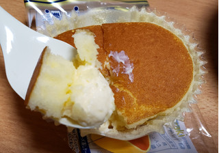 「ヤマザキ 北海道チーズ蒸しケーキのとろけるぷりん 袋1個」のクチコミ画像 by はまポチさん