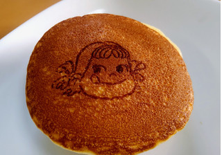 「不二家 ペコちゃんパンケーキ チョコレート入れちゃいました！ 茨城県産さつまいも 紅天使 袋1個」のクチコミ画像 by はるなつひさん