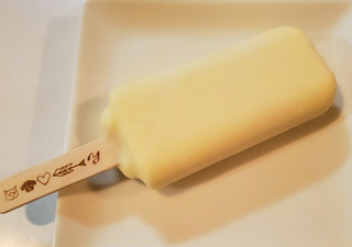 「ローソン Uchi Cafe’ 贅沢チョコレートバー 濃密バニラ 70ml」のクチコミ画像 by 花蓮4さん
