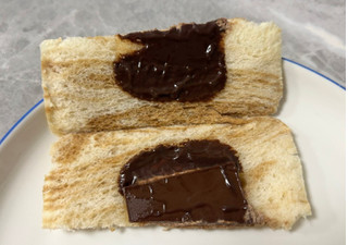 「ヤマザキ ランチパック 濃厚ショコラ ゴディバ監修」のクチコミ画像 by kopiさん