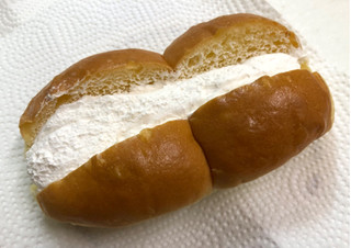 「ヤマザキ ホイップクリームパン 袋1個」のクチコミ画像 by SANAさん