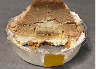 「セブン-イレブン イタリア栗のモンブラン 8層仕立て」のクチコミ画像 by chickyさん