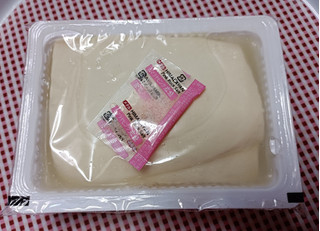 「こいしや食品 ピンク岩塩で食べる寄せ豆腐 豆腐400g、岩塩1.5g」のクチコミ画像 by hiro718163さん