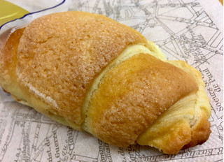 「ヤマザキ バターが香るビスケクロワッサン ホイップ＆カスタード 袋1個」のクチコミ画像 by milchさん