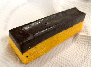 「無印良品 不揃い チョコがけオレンジバウム 袋1個」のクチコミ画像 by SANAさん