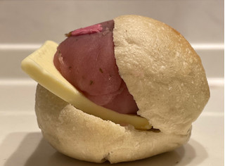 「maru bagel さくらあんバター 1個」のクチコミ画像 by パン太郎さん