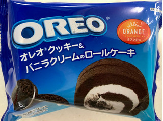 「オランジェ OREO クッキー＆バニラクリームのロールケーキ 袋2個」のクチコミ画像 by SANAさん
