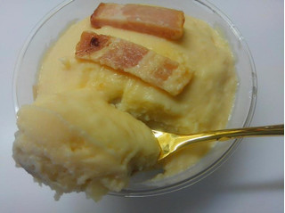 「セブン-イレブン チーズソースとクリーミーポテト」のクチコミ画像 by レビュアーさん