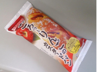 「ヤマザキ ごろっとりんごのカスタードパン 袋1個」のクチコミ画像 by レビュアーさん