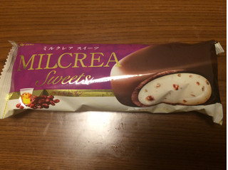 「赤城 MILCREA Sweets ラムレーズン 袋90ml」のクチコミ画像 by ひむひむさん