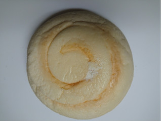 「ヤマザキ バニラホイップメロンパン 袋1個」のクチコミ画像 by レビュアーさん
