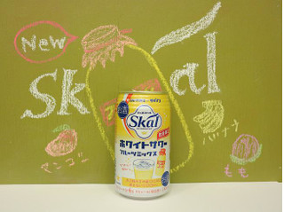 「サッポロ スコール ホワイトサワーフルーツミックス 缶350ml」のクチコミ画像 by 京都チューハイLabさん
