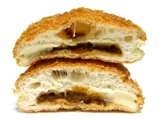 「第一パン とろーりチーズカレー」のクチコミ画像 by つなさん