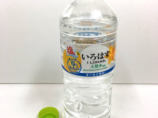 「コカ・コーラ い・ろ・は・す 塩れもん ペット555ml」のクチコミ画像 by レビュアーさん