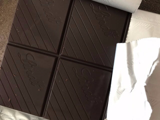 リンツ チョコレート エクセレンス 85％カカオ（LINDT＆SPRUNGLI