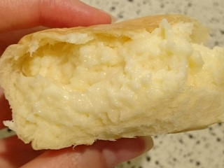 「八天堂 くりーむぱん カスタード」のクチコミ画像 by 凛音.さん