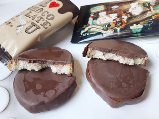 高評価】アンティーク チョコ大好き！ハリスとヨリスのチョコかけすぎ