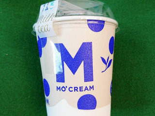 「モンテール 小さな洋菓子店 モークリーム ミルクティー カップ1個」のクチコミ画像 by ぺりちゃんさん