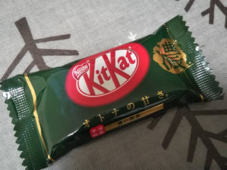 高評価 ネスレ キットカット ミニ オトナの甘さ 濃い抹茶 袋12枚 製造終了 のクチコミ 評価 値段 価格情報 もぐナビ