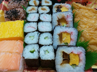 「ミツハシ 彩り大盛り寿司」のクチコミ画像 by みほなさん