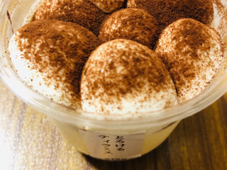 「セブン-イレブン とろけるティラミス」のクチコミ画像 by なしなしなしなしさん