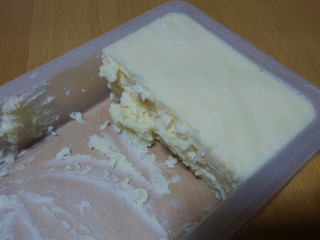 「神戸物産 リッチチーズケーキ パック500g」のクチコミ画像 by しろねこエリーさん