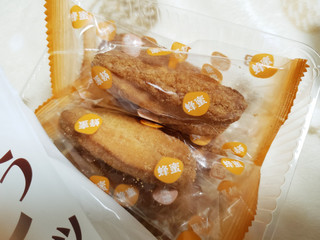 ☆七尾製菓 半生かりんとうドーナツ 蜂蜜1袋 黒糖1袋