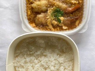 「セブン-イレブン お出汁がしみ込む海老天とじ丼」のクチコミ画像 by レビュアーさん