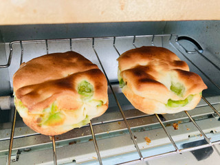 うぐいすパン 高評価】オイシス これぞうぐいす豆パンの感想・クチコミ・商品
