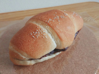 高評価】デイリーヤマザキ デイリーホット 塩バターパン 小倉