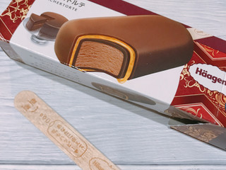 「ハーゲンダッツ バー ザッハトルテ 箱74ml」のクチコミ画像 by ice-tokkoさん