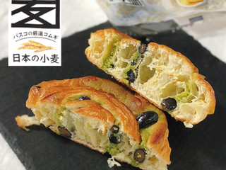 「Pasco 国産小麦のデニッシュ 北海道産黒豆と宇治抹茶 袋1個」のクチコミ画像 by るぅさんPさん