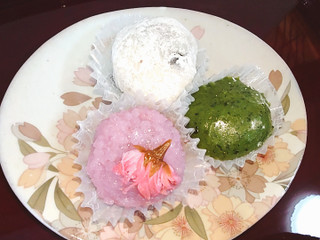 セブン-イレブン 春の三色もち 桜もち・豆大福・草もち（セブン