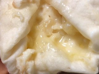 「ローソン ピザロール もちもちクアトロフォルマッジ」のクチコミ画像 by ぐっちーずさん